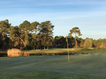 Bonne année 2022 à tous 🏌️‍♂️ Le golf est ouvert en ce premier jour de l’année ☀️